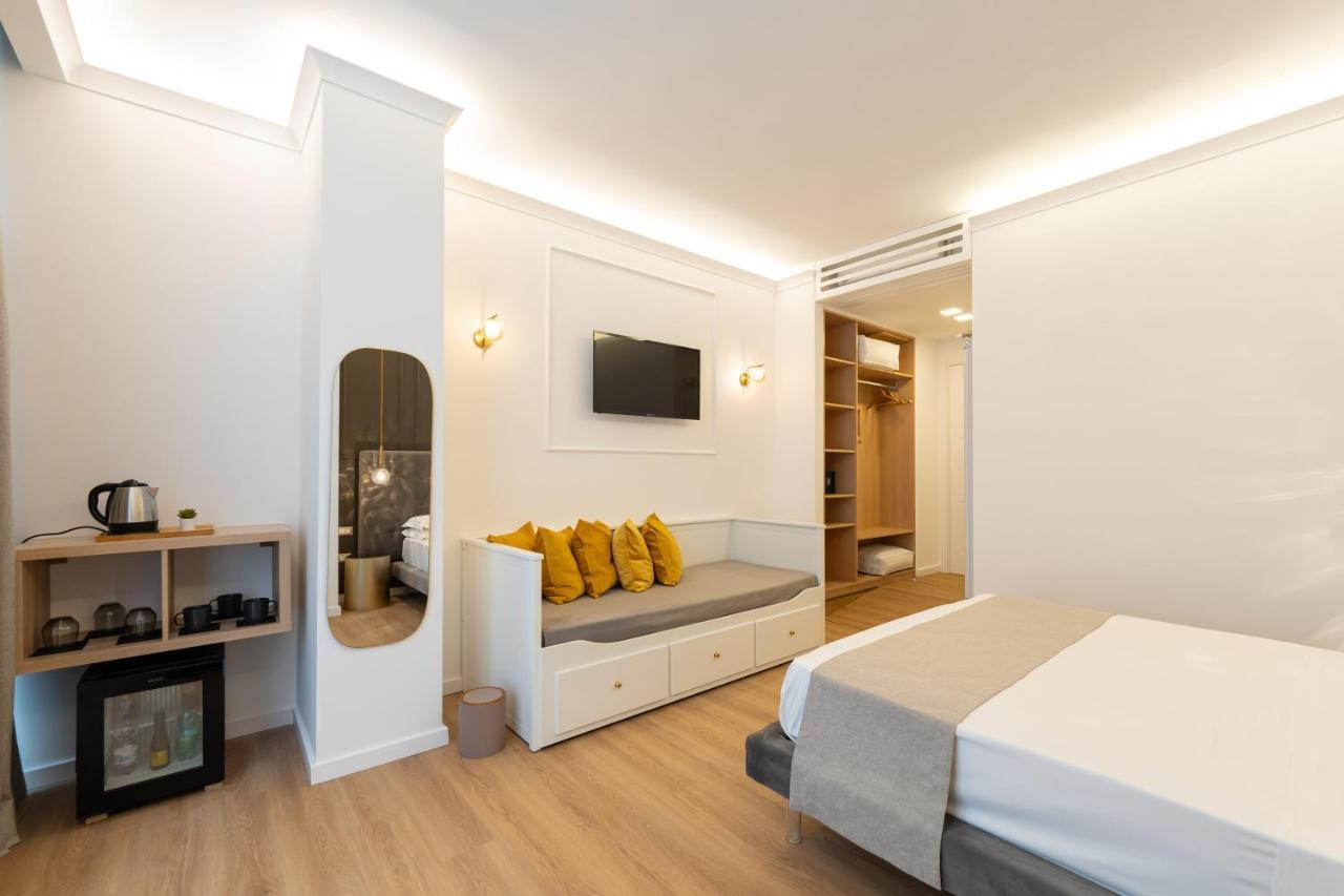 Toledo Relais Suites - By Pera Rooms Collection Napoli Eksteriør billede